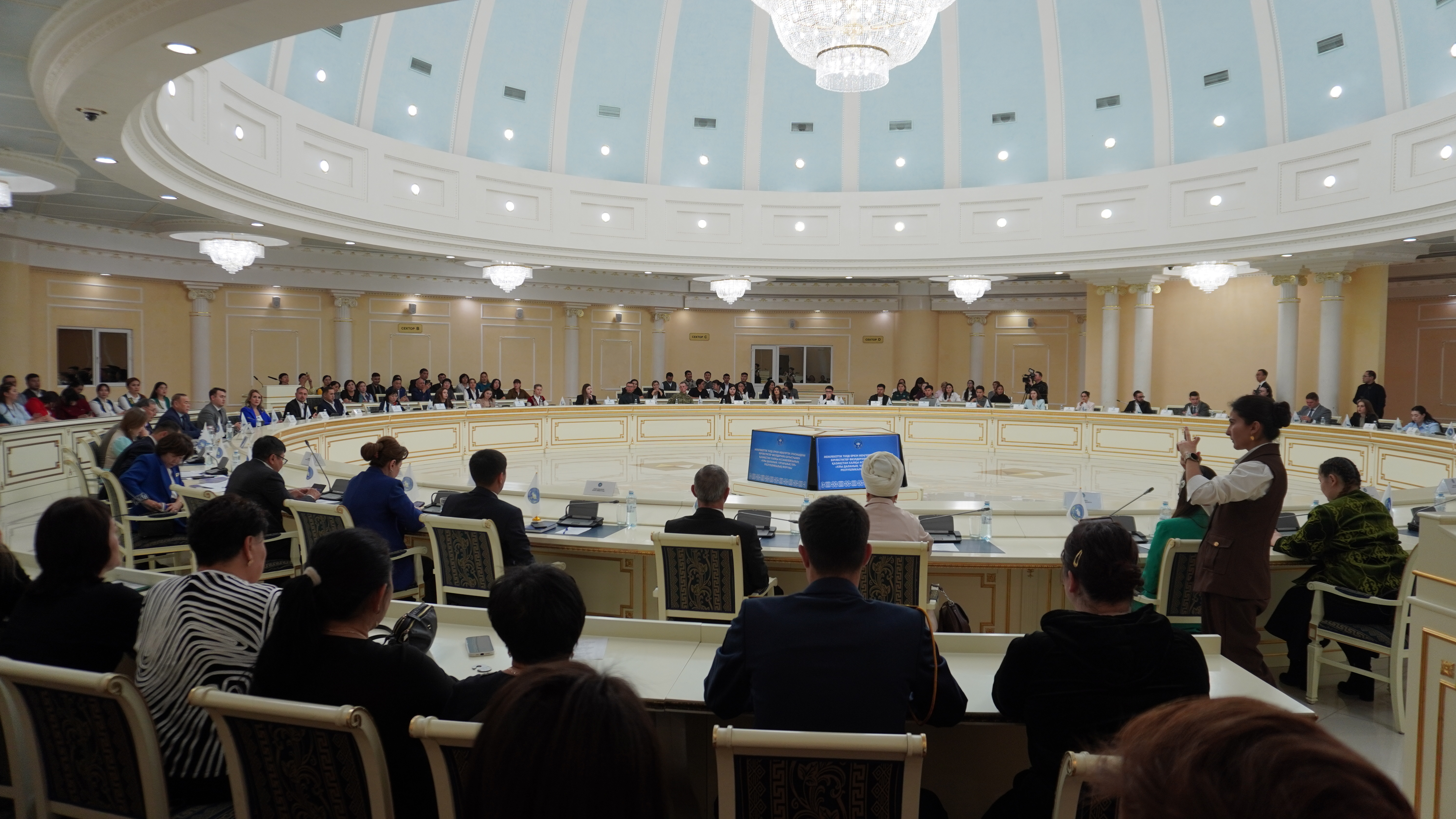 Ұлы Даланың ұлтаралық тілі
